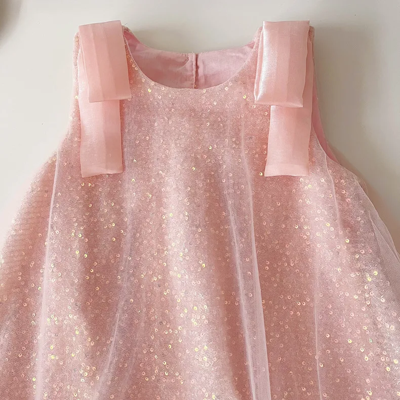 Sommerkleid für Mädchen, ärmellos, Western-Style, modisch, Pailletten, Gaze, Bud-Kleid für heiße Tage. — foto 26
