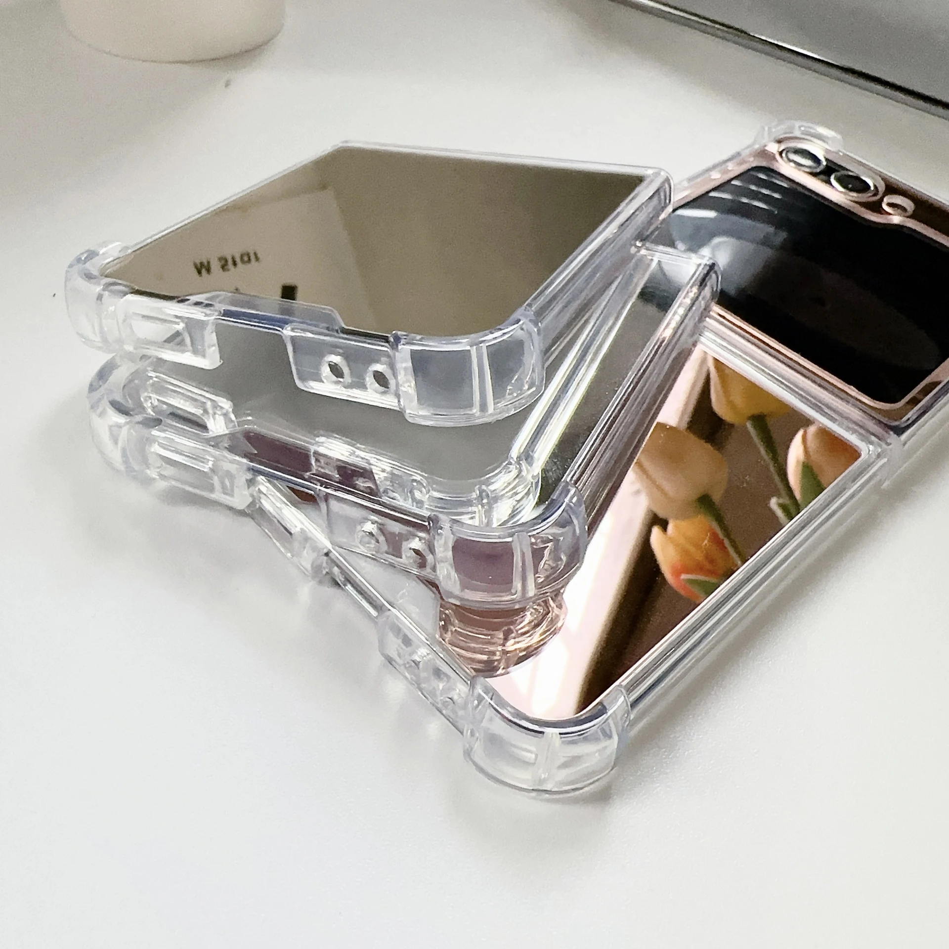 Title 5, Transparent Foldable Screen Mirror Drop-resista...