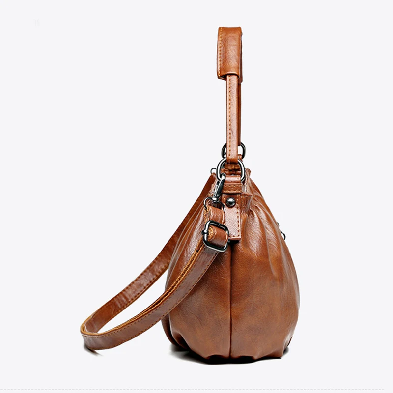 Title 4, Bolsa feminina estilo balde com design plissado...