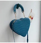 Love One Shoulder Ladies Diagonal Bag A stylish and versatile shoulder bag for women, perfect for everyday use or specia — photo 9