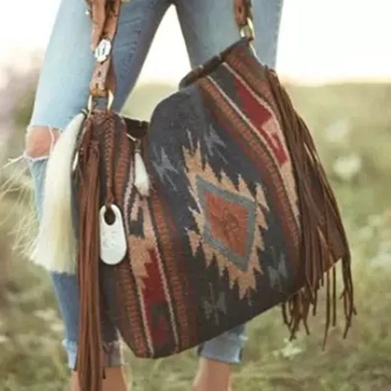 Western Cowboy Style Diamond Print Canvas Bag with Shoulder Strap, Tassel and Zipper. A stylish and versatile everyday b — photo 7
