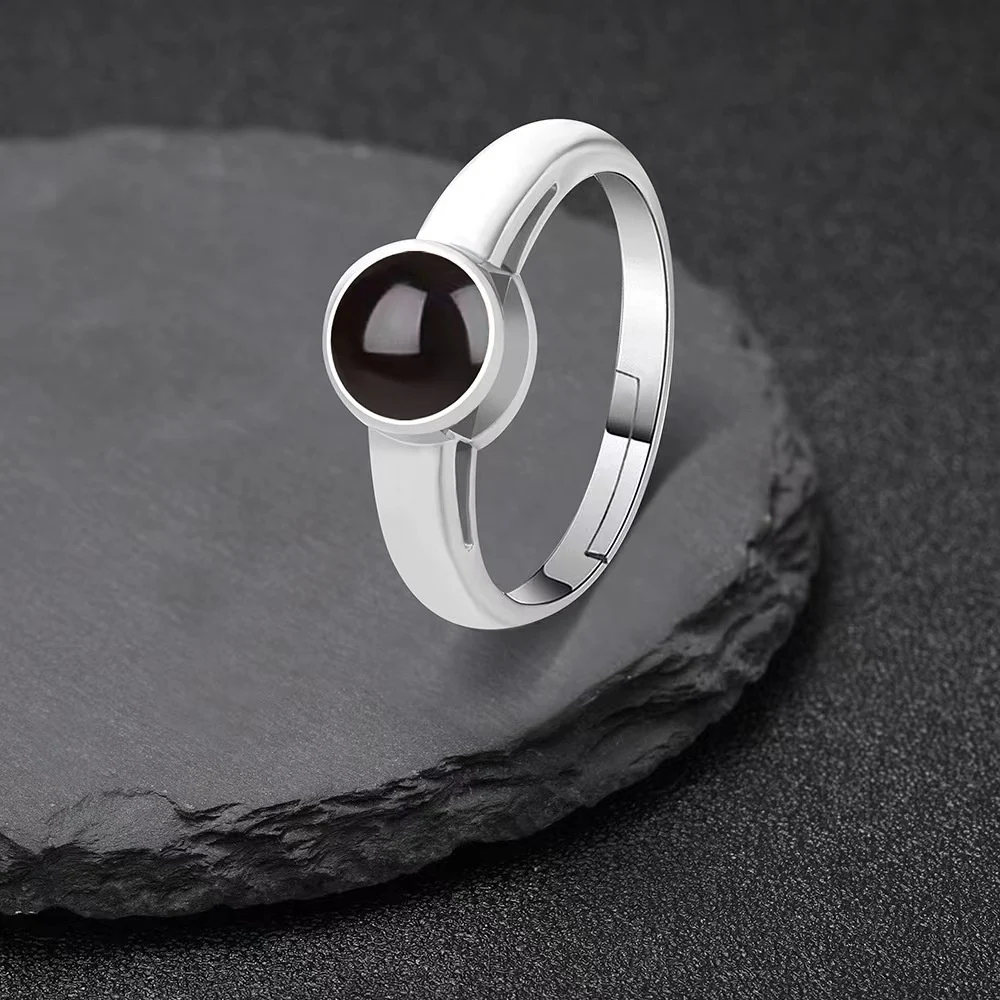 Anel de casal prata S925 com projeção "Eu te amo" em múltiplos idiomas. Personalize e celebre o amor com este anel único. — foto 19