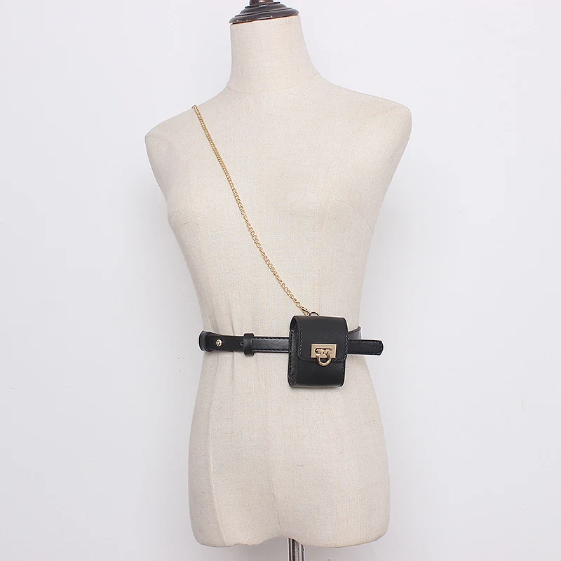 Title 8, Mini Messenger Bag con Catena e Cintura Borsell...