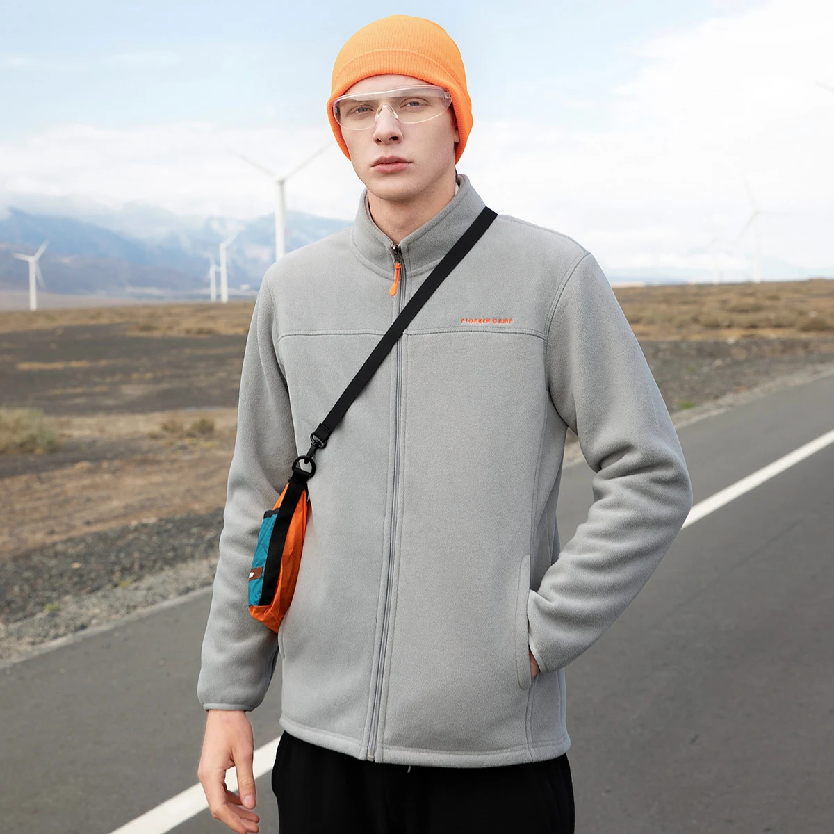 Jaqueta masculina de fleece Trailer quente e à prova de vento Ideal para atividades ao ar livre e climas frios Conforto e proteção — foto 2