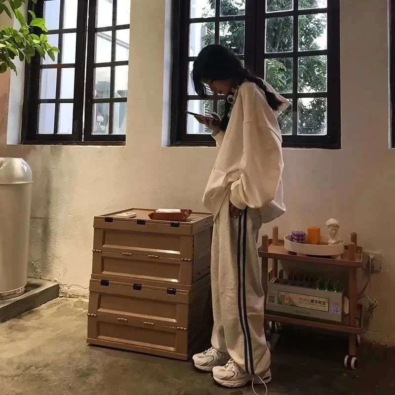 Pantaloni donna a gamba larga a vita alta dritti sportivi casual comfort e stile per il tuo guardaroba quotidiano — foto 2