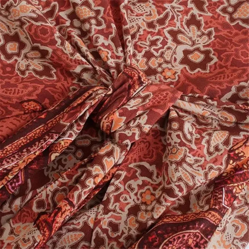 Women's Knotted Printed Irregular Fashion Skirt. A stylish and versatile skirt perfect for creating chic and modern outf — photo 6