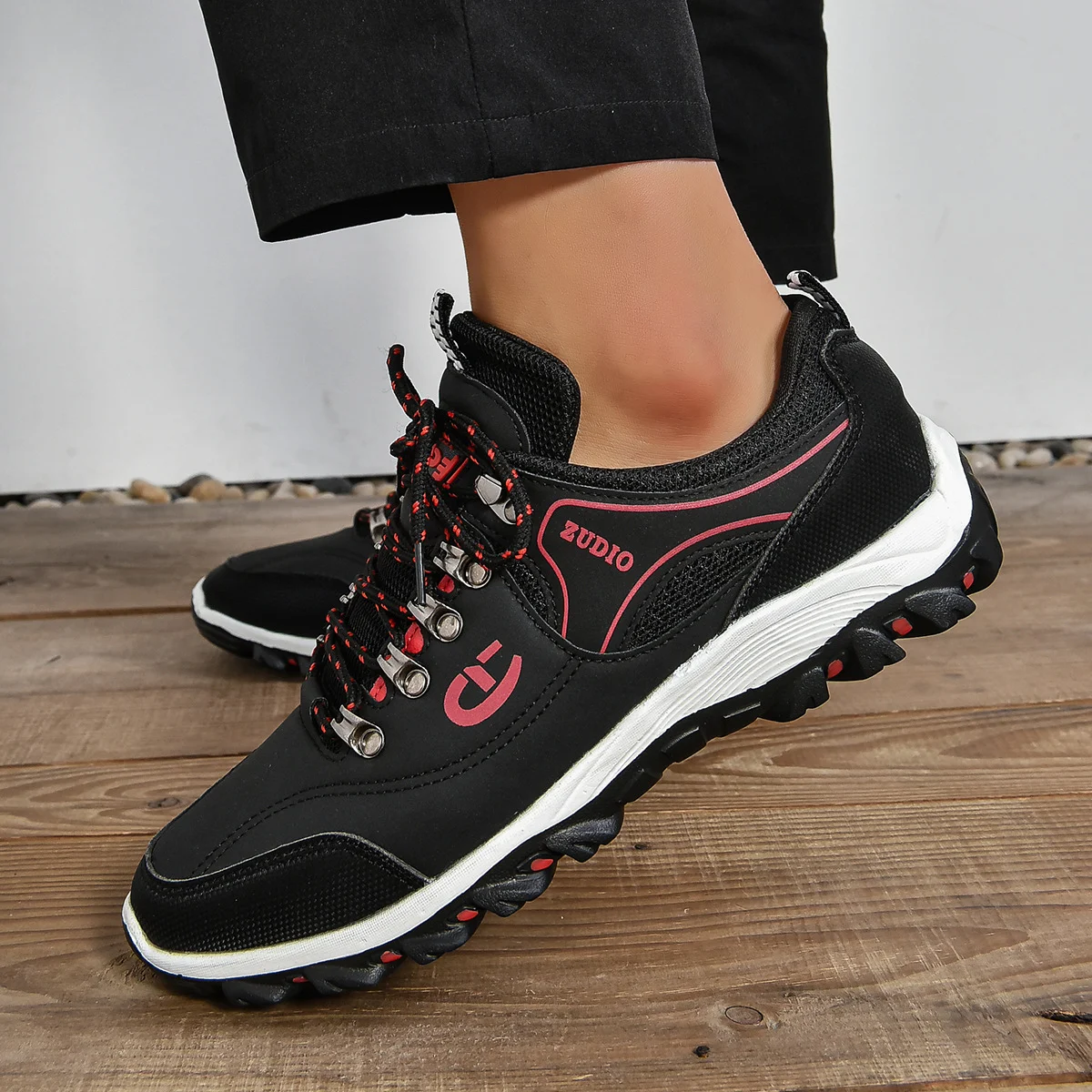 Title 6, Herren Sneaker mit flachem Absatz. Modischer Sc...