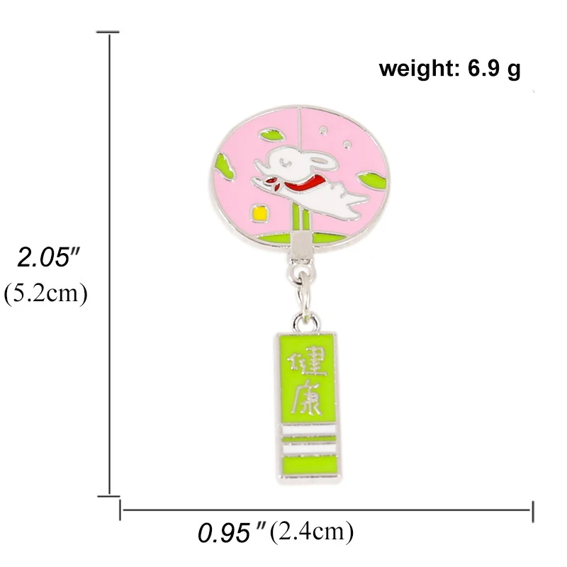 Japanische Kirschblüten-Berg-Segnungsbrosche. Wunderschöner floraler Schmuck, ein Symbol für Glück und Schönheit. Verleiht jedem Outfit eine besondere Note. — foto 2