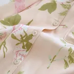 Conjunto pijama feminino de algodão e cetim estampado Roupa de casa elegante e confortável Ideal para noites tranquilas e momentos de relaxamento — foto 16