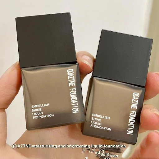 Title 3, Small Square Liquid Foundation No Pink, Oil Con...