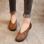 Sapatos individuais vintage feitos à mão com flores, ideais para um visual único. Experimente a elegância e o estilo atemporal. — foto 5