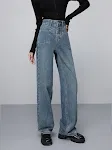 Jeans de mujer de moda con pernera ancha y estrecha, estilo moderno y favorecedor. Perfectos para un look casual o elegante. — foto 5
