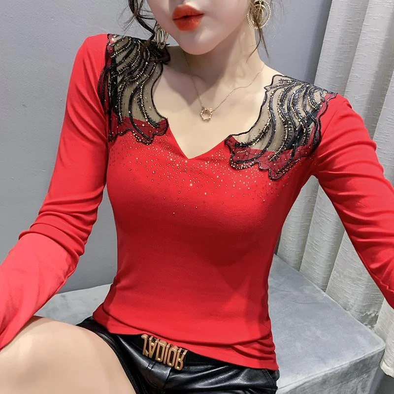 Hollow Jeweled V-neck Slim Fit Slimming Top — photo 12