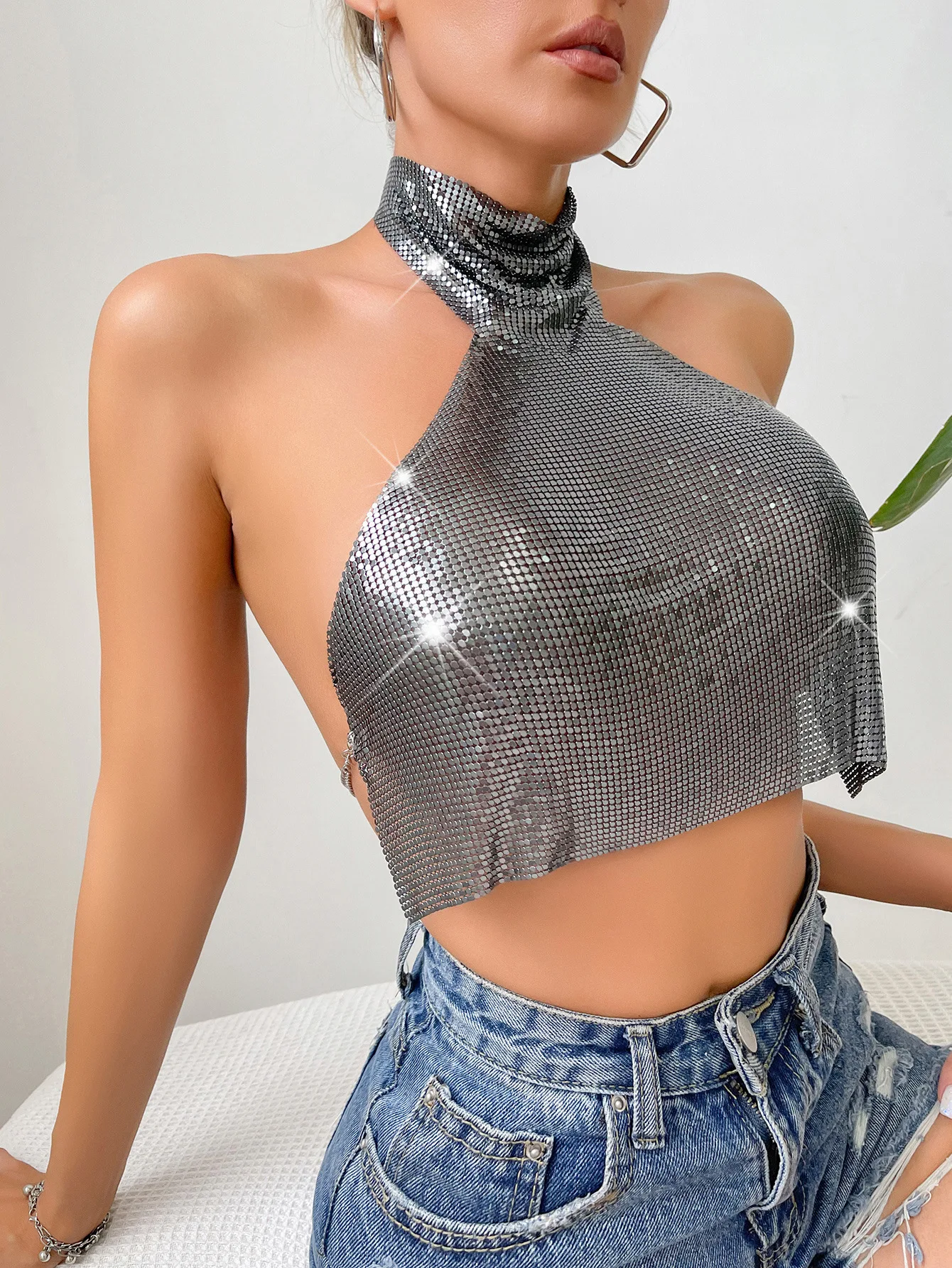 Women's Fashionable Sequins Turtleneck Vest Top for a glamorous look. Perfect for parties, events and adding sparkle to — photo 11