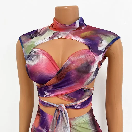 Title 5, Conjunto feminino de duas peças com tela e cada...
