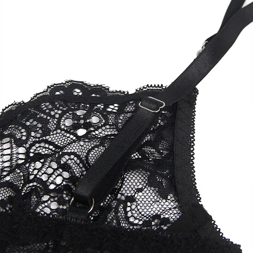Title 19, Renda de pijama plus size europeu e americano