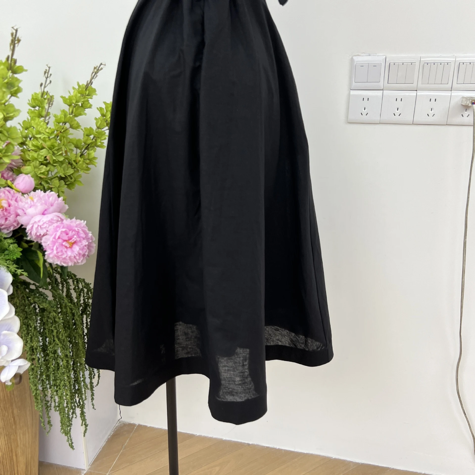 Title 14, Flower Lace-up Shoulder Strap Chest Pad Vacatio...