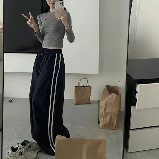 Title 3, Pantaloni da tempo libero con coulisse e vita e...