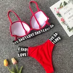 Costumi da bagno sexy da donna, valorizza le tue curve. Scopri la nostra collezione di bikini e costumi audaci per un'estate indimenticabile. — foto 6