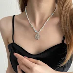 Colar pequeno de prata com contas e costura Jelly Flower, quebrado, um acessório elegante e delicado para complementar seu look. — foto 4