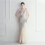 Elegante Vestido Largo de Noche para Novia con Camisola y Pedrería de Malla, Perfecto para Cenas y Bodas — foto 15