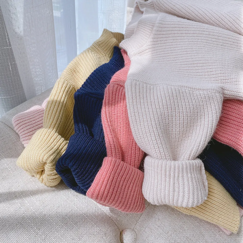 Suéter pullover solto e casual, estilo estrangeiro com cores doces para meninas. Conforto e moda combinados, perfeito para um visual despojado e charmoso. — foto 4