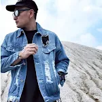 Jaqueta jeans masculina casual de rua com estampa outono inverno. Conforto e estilo para o dia a dia. Ideal para looks modernos e despojados. — foto 3