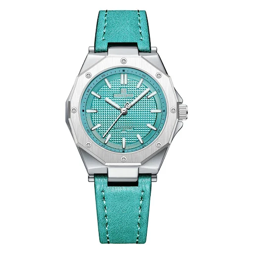 Title 7, Donne di orologi di lusso e di piccola moda