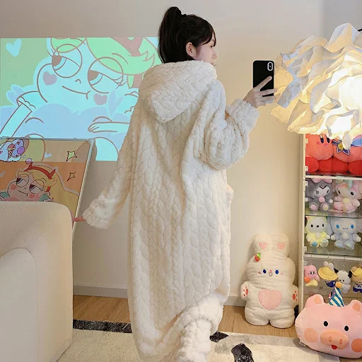 Title 5, Coral Velvet Pajamas Female Long Velvet Lining ...