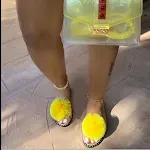 Women's Summer Slippers New Style Fur Ball Flat-Soled European and American Sandals Casual Comfort for Everyday Wear. — photo 3