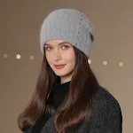 Cappello caldo in lana lavorata a maglia a doppio strato, alla moda. Resta al caldo e alla moda con questo cappello perfetto per l'inverno. Design confortevole ed elegante. — foto 3