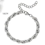 Pulseira de casal em aço titânio com design torcido, um símbolo de amor eterno. Elegância e conexão em uma joia especial para ele e ela. — foto 3