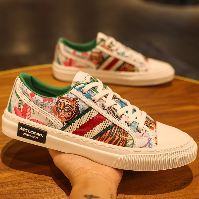 Sapatos de prancha Light Luxury, modernos e versáteis. Conforto e elegância para um visual sofisticado e descontraído em todas as ocasiões. — foto 2