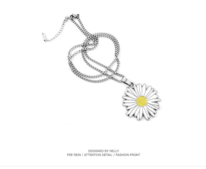 Pingente hip hop saltitante Daisy de aço titânio para homens e mulheres. Estilo moderno e ousado. Ideal para quem busca um visual marcante. — foto 2