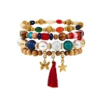 Pulseira com borla e contas étnicas de madeira, um conjunto sofisticado. Adicione um toque boêmio e elegante ao seu visual. — foto 4