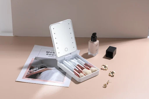 Title 1, Rechargeable Luminous Mirror Portable Makeup Br...