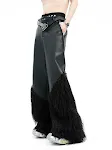 Pantalon en cuir noir avec coutures en fourrure pour l'hiver Protection environnementale. Chaud et élégant pour affronter le froid. — photo 4