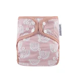 Capa de fralda infantil ecológica, impermeável e respirável com tecido reciclado. Conforto, proteção e sustentabilidade para o bebê. — foto 10