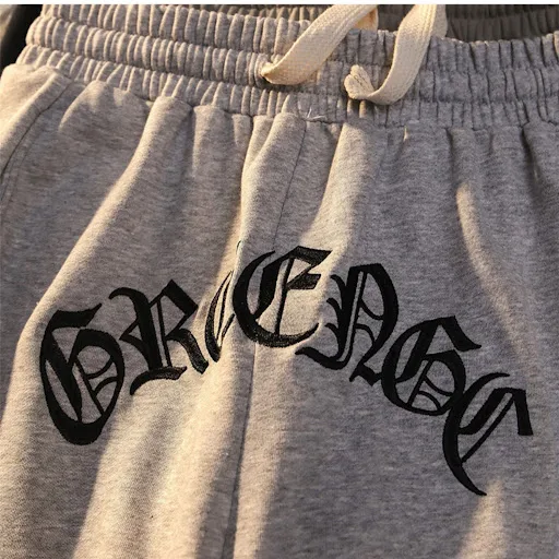 Title 7, Casual unisex shorts met geborduurde letters, v...