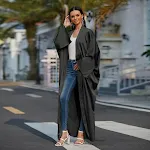 Dames temperament mode grote maten cardigan, jasachtige buitenmantel. Stijlvol en comfortabel, perfect voor een verfijnde look, geschikt voor vele gelegenheden. — foto 4