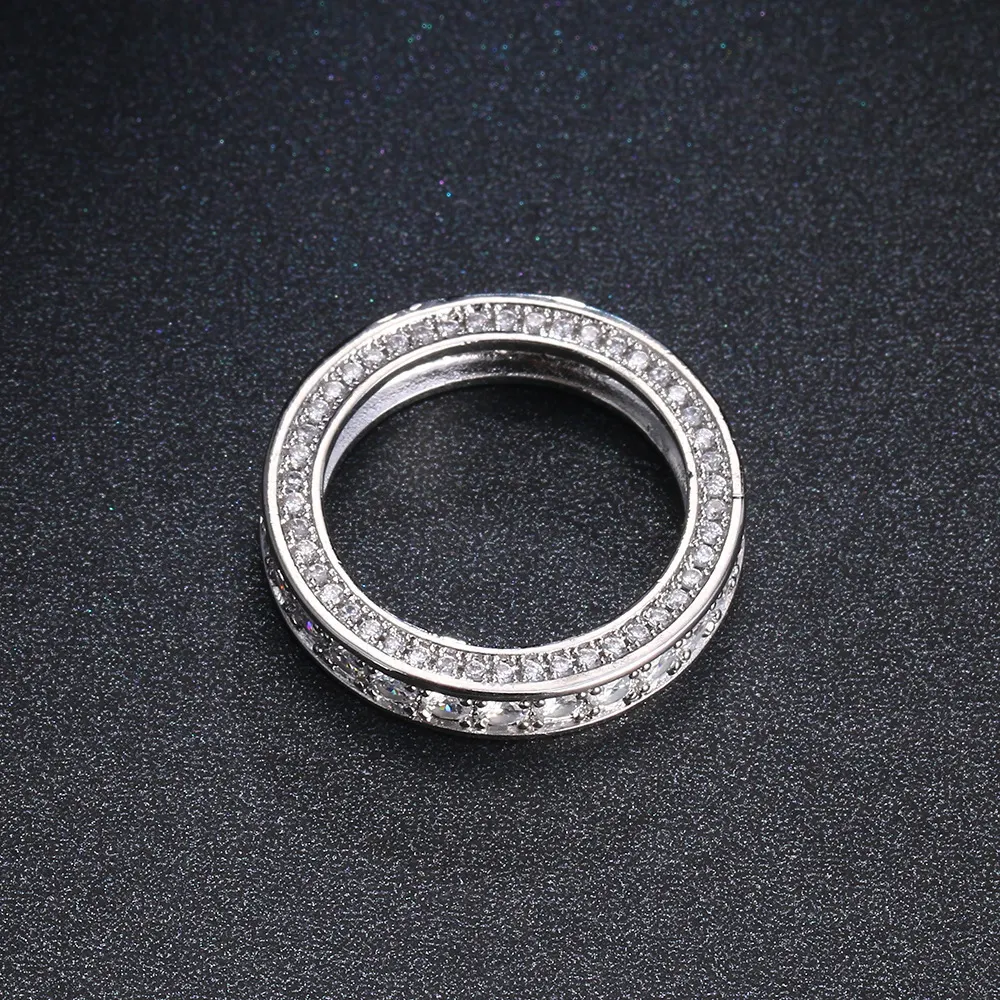 Anel feminino de círculo completo com zircônias micro incrustadas, banho de cobre e ouro 18K, para brilhar em qualquer look — foto 4