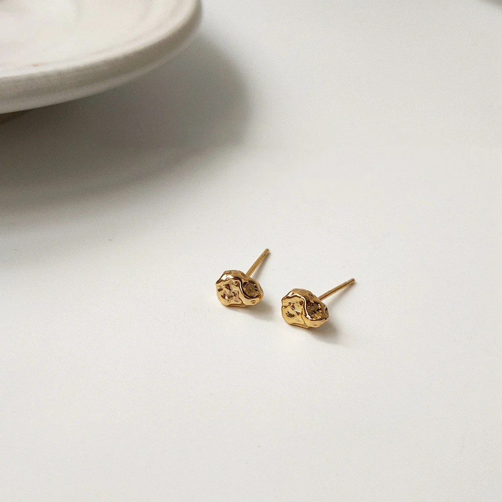 Brincos Geométricos Irregulares de Moda Feminina Design Moderno e Elegante Acessório Perfeito para um Visual Sofisticado Joia Feminina para Todas as Ocasiões — foto 4