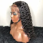 Tiara de cabelo sintético fashion com cachos longos pretos. Transforme seu visual com praticidade e estilo, fácil de colocar e modelar. — foto 2