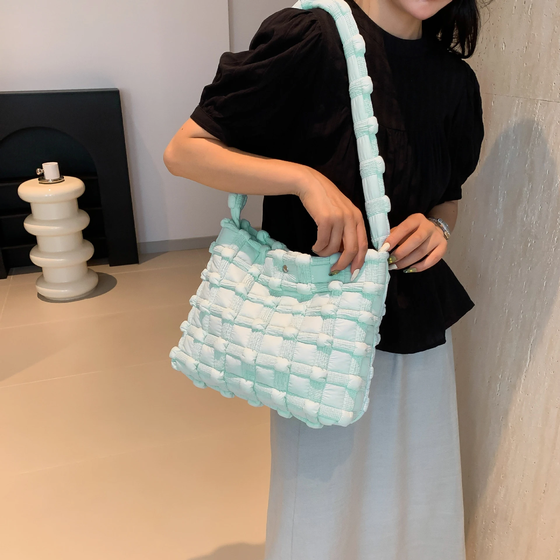 Title 15, Bolso de hombro grande y versátil para mujer, c...