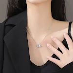 Colar de concha branca para mulheres Design de interesse especial Joia elegante e sofisticada, ideal para complementar seu visual com um toque único. — foto 2