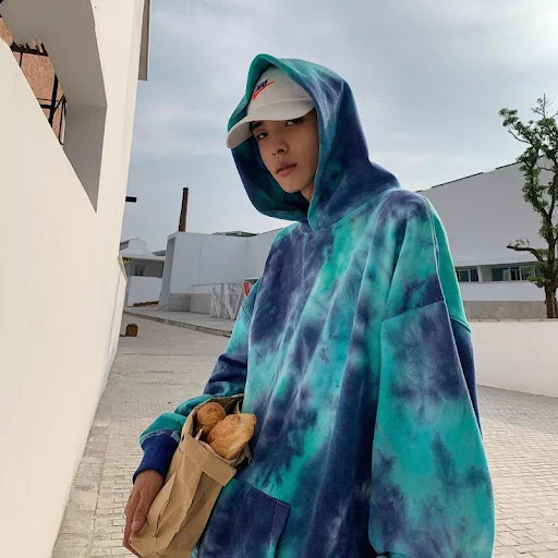 Title 5, Mens tie-dye hooded Hong Kong style long-sleev...