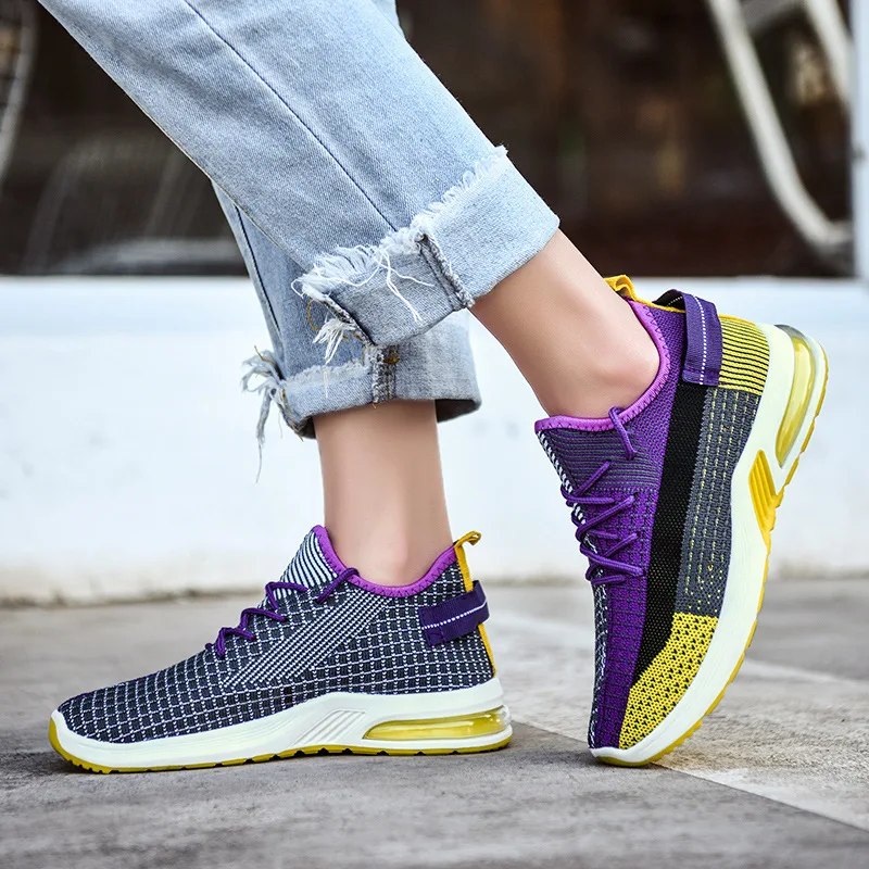 Title 5, Ladies running casual sports flying shoes. Com...