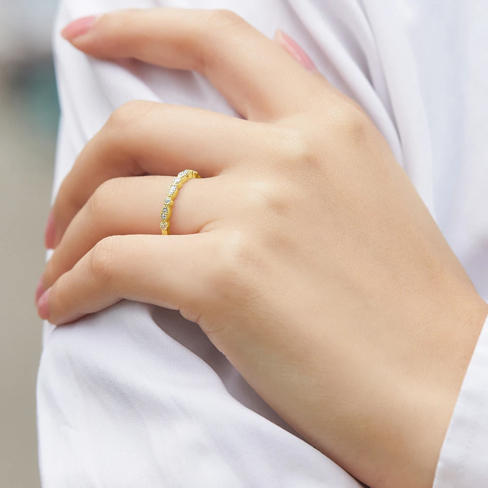 Anel feminino de prata esterlina S925 simples e moderno. Confortável para uso diário e perfeito para presentear, elegante e durável. — foto 11
