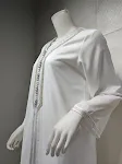Conjunto muçulmano de saia longa e colete duas peças, ideal para um visual modesto e elegante. Perfeito para eventos e uso diário com conforto. — foto 2