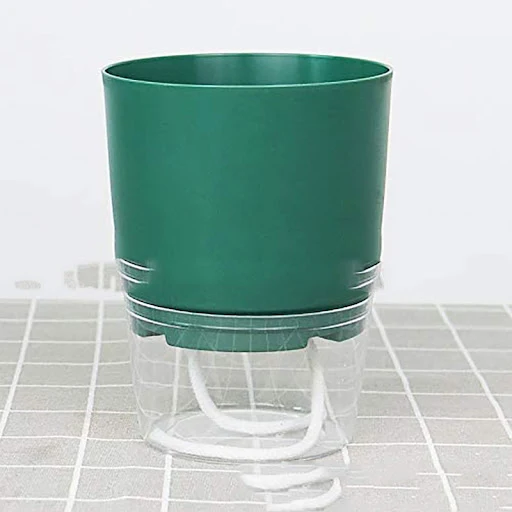 Title 5, Creative plastic flower pots with water storage...